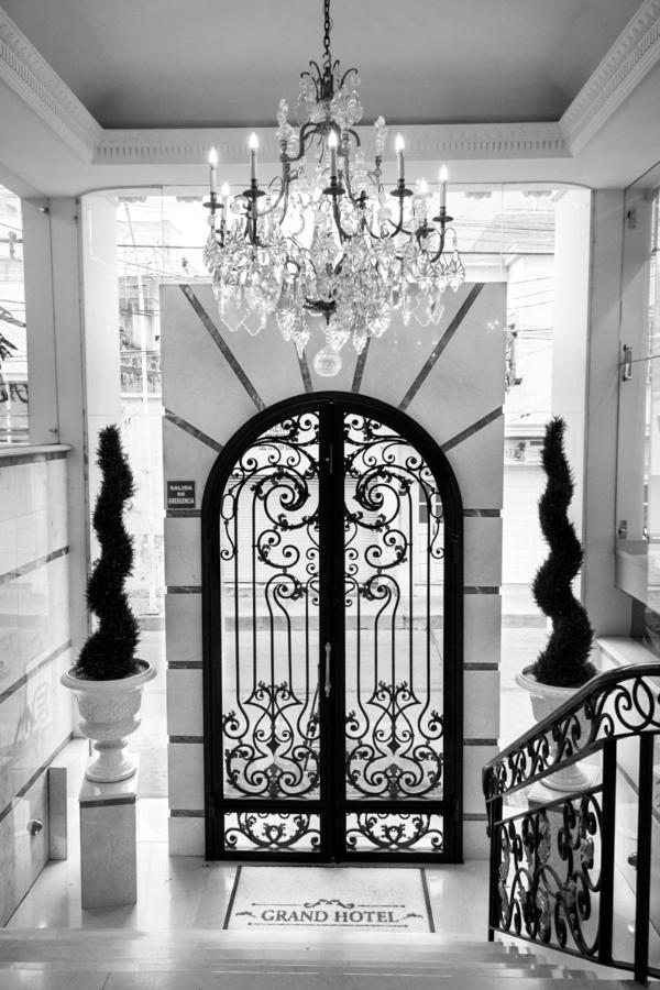 Grand Hotel Tepatitlan Exterior photo