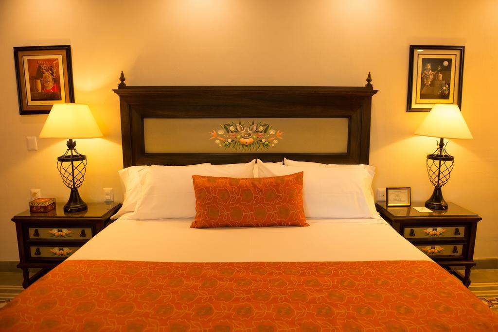 Grand Hotel Tepatitlan Room photo